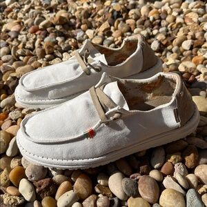 Rodeo Aztec Slip On Western White Moccasins Hey Dude Wendy Women’s Size 10